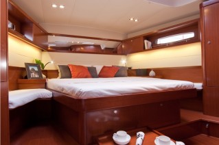 SERENDIPITY II -  Master Cabin